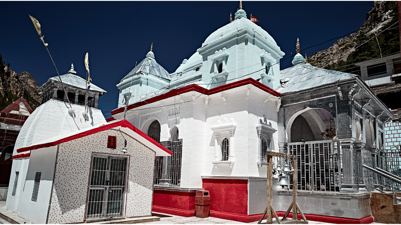 Gangotri : Most visited Piligrimage places in India