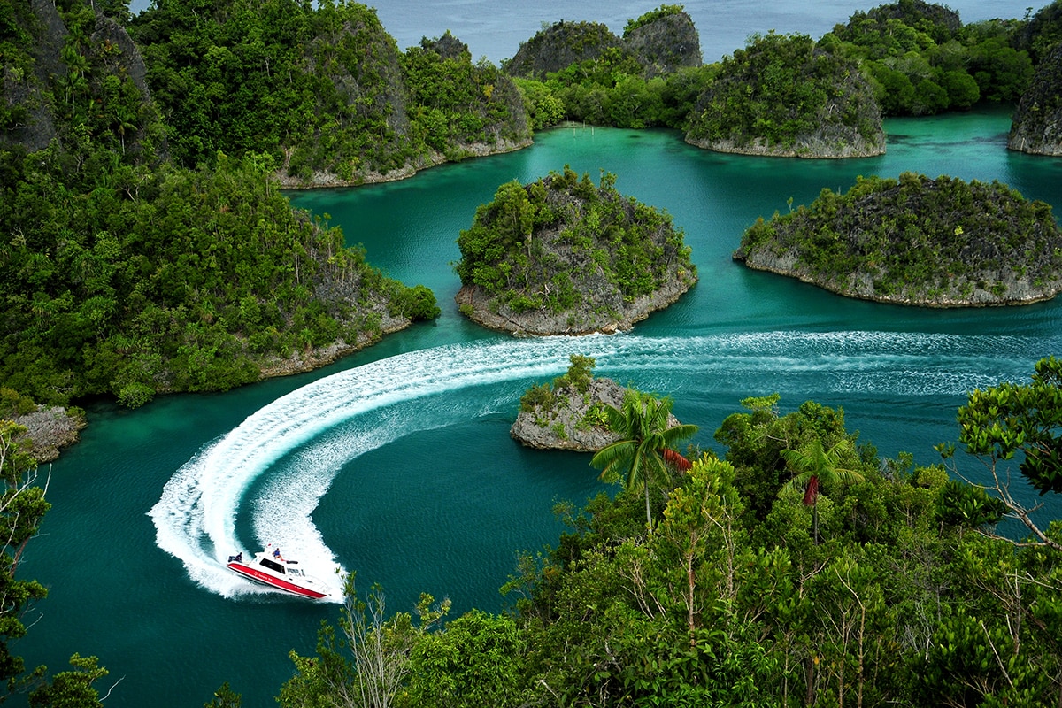 Explore Indonesia Magic