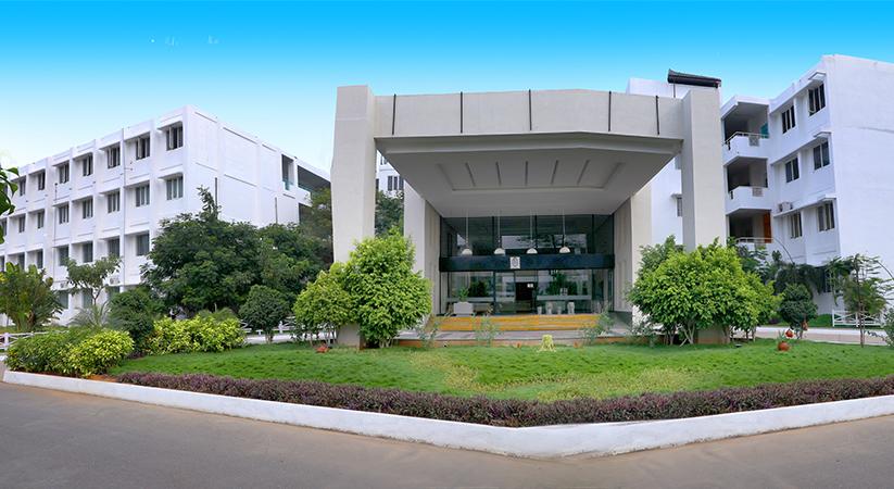 Dhanalakshmi Srinivasan University 