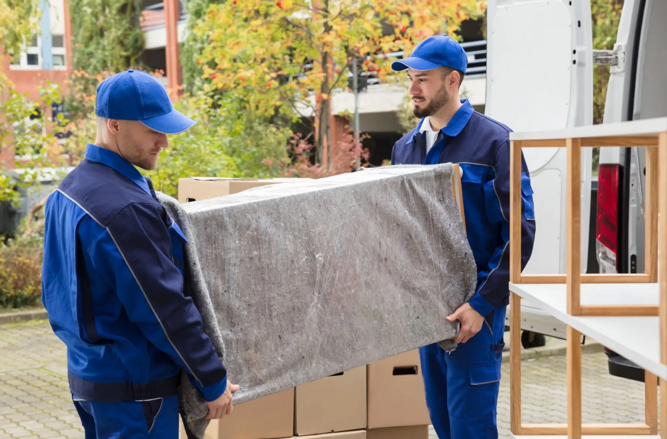 Streamline Your Furniture Removal With Professional Junk Removal Services 1
