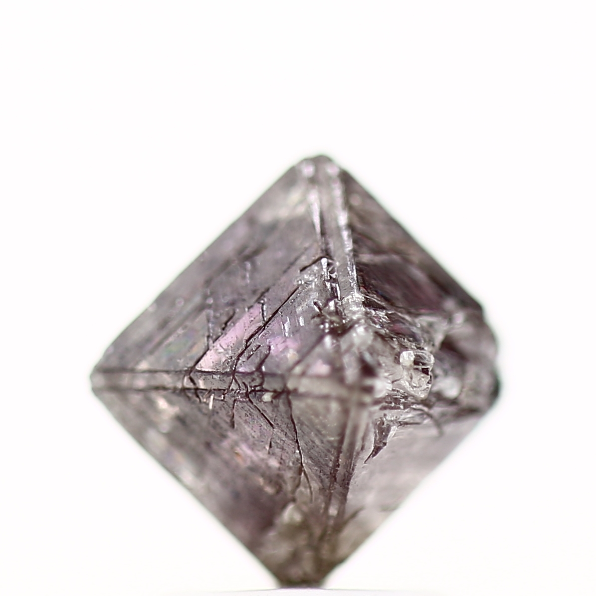 rough_octahedron_diamond_pink