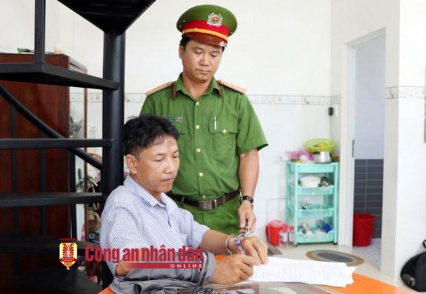 Facebooker Dương Hồng Hiếu bị bắt sau khi chỉ trích Thượng tọa Thích Chân Quang