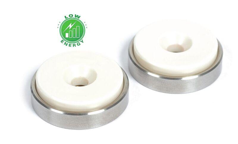 The Eco Disk is a ceramic contact pad that minimises thermal transfer loss to mould plates.  (Source: Mold-Masters)