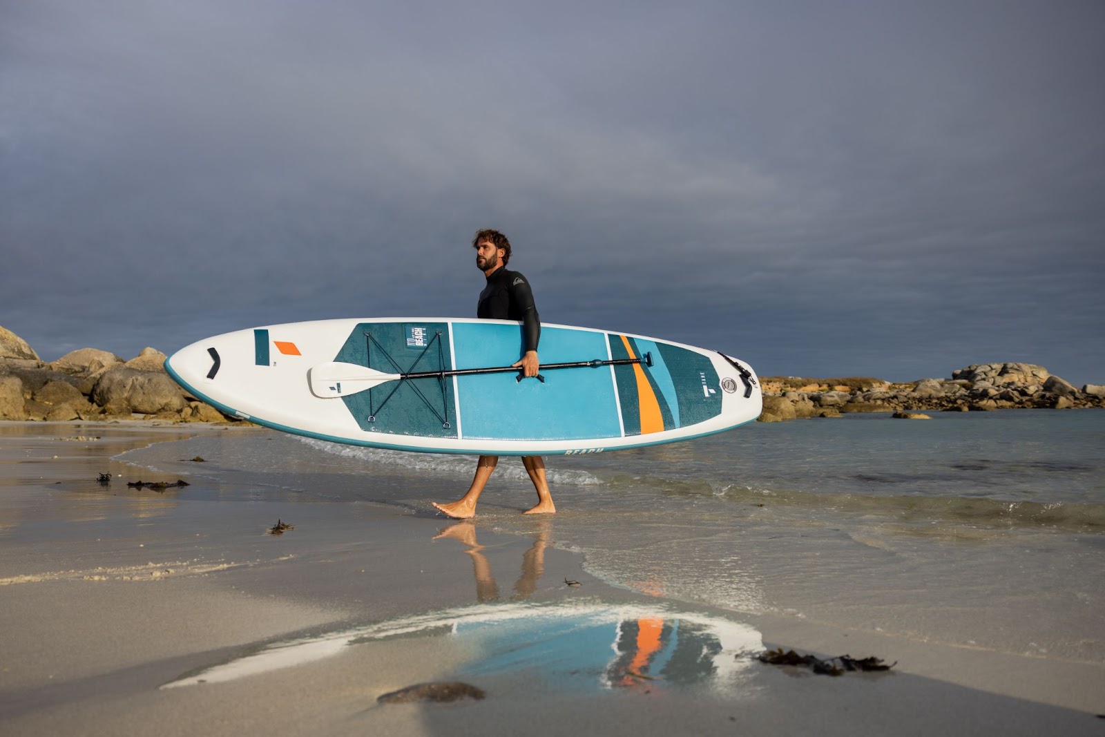 Planche de paddle de prix moyen