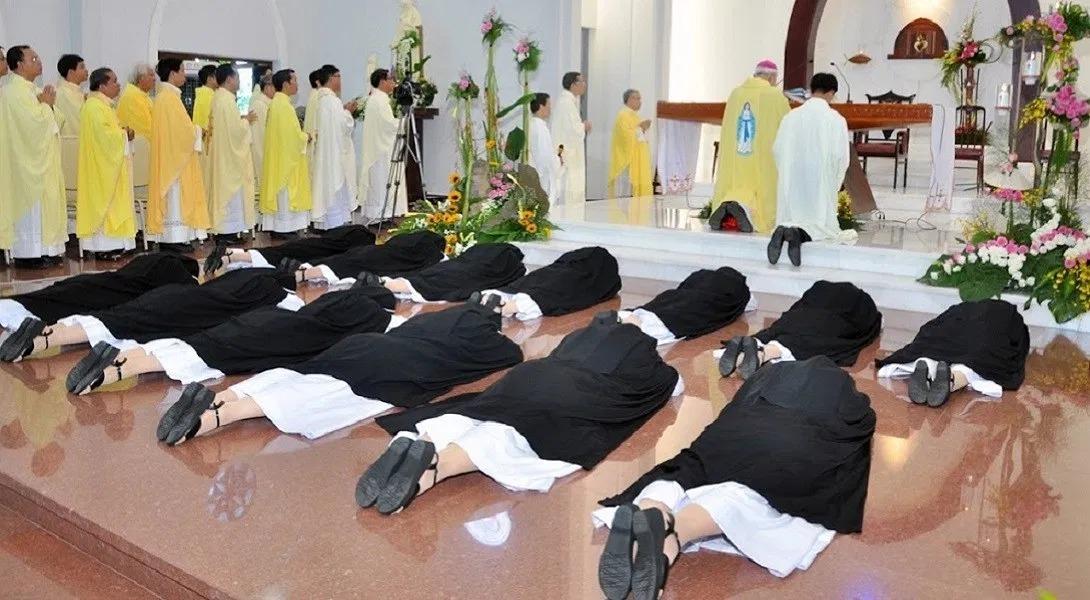 Quy trình đám tang Công giáo theo đúng nghi lễ