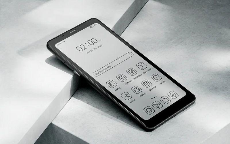 Máy đọc sách Boox Palma có thiết kế giống như smartphone