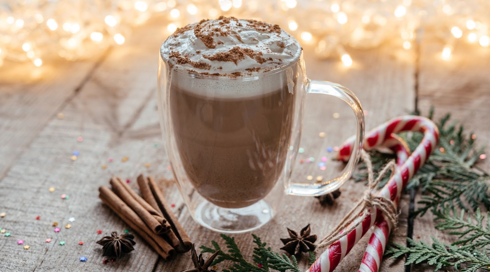 how-to-organise-a-candy-cane-hunt-freepixel-blog