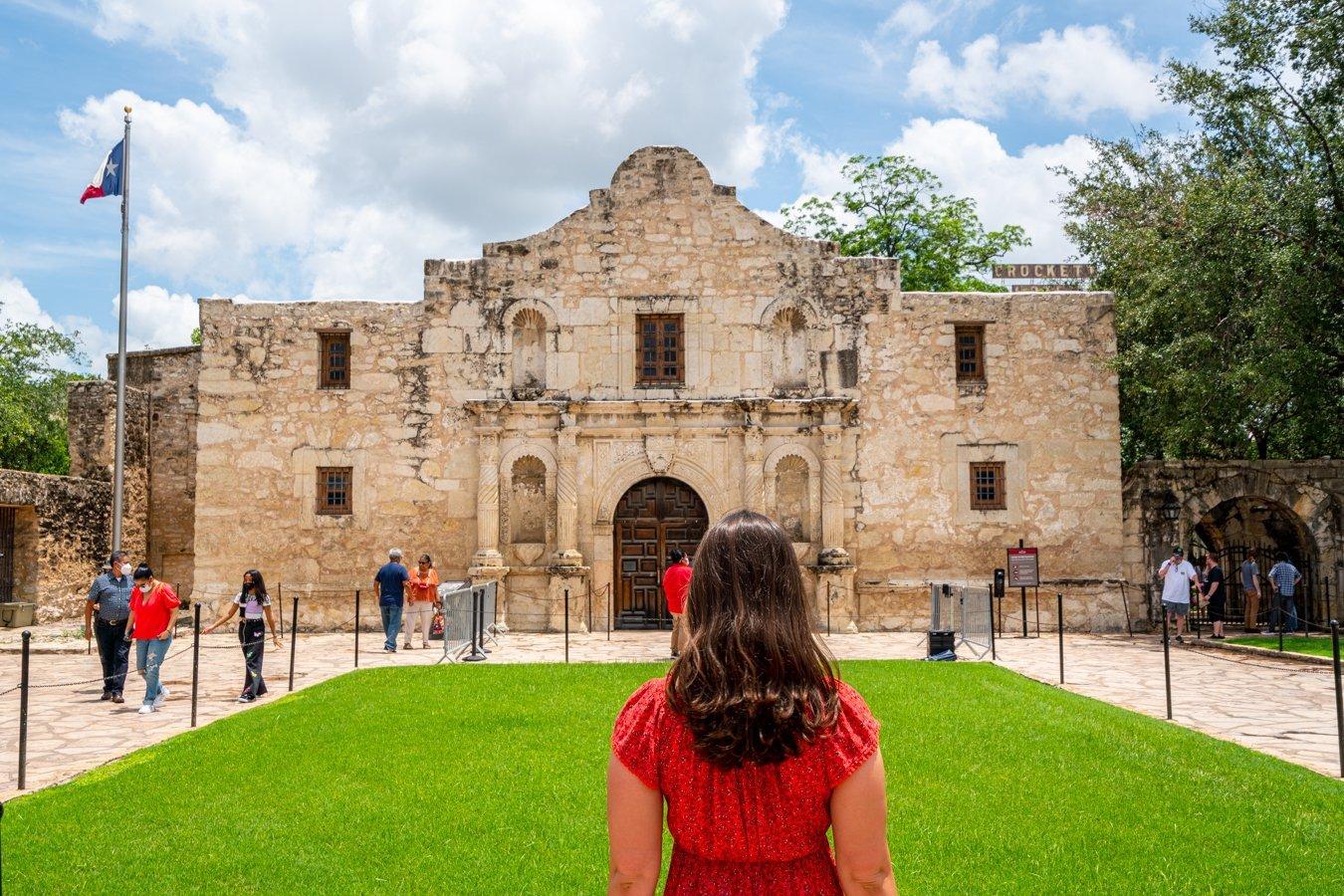Visit the Alamo