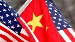 资料照:美国和中国国旗