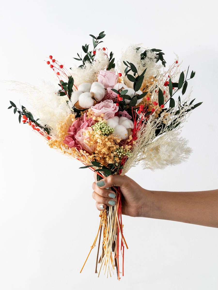 dried flowers 