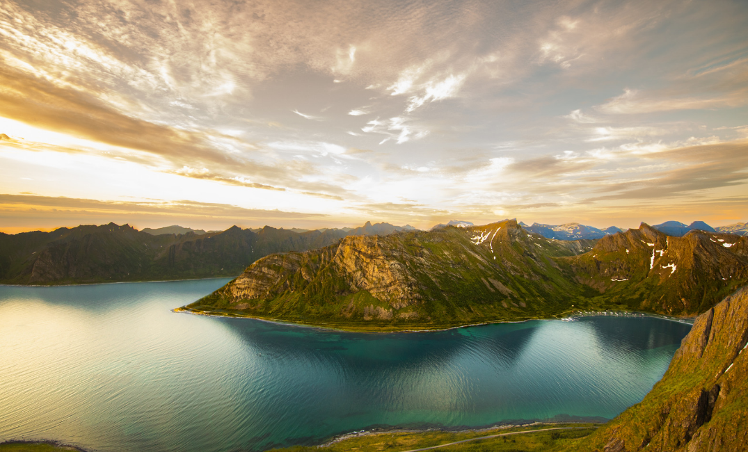 voyager en van en norvege