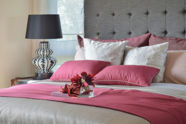 pink two colour combination for bedroom walls