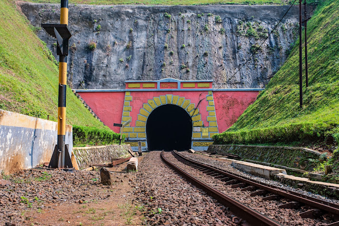 Terowongan Sasaksaat (Photo: Google Maps / Daniel Harun)