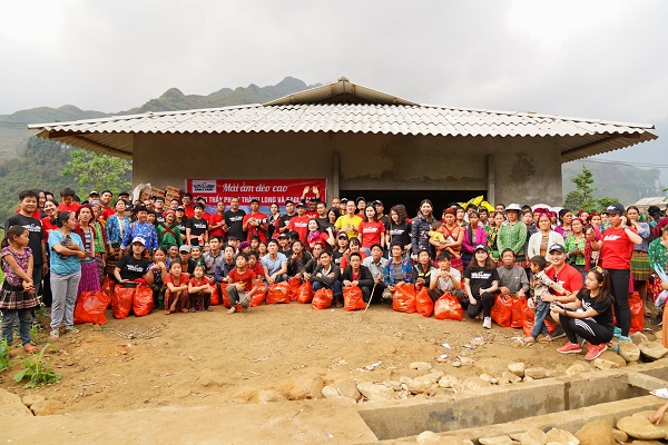 Đoàn Eagle Camp Caravan Hà Giang 2021 hoạt động thiện nguyện tại thôn Sùng Trà - Xã Du Già - Huyện Yên Minh - Hà Giang