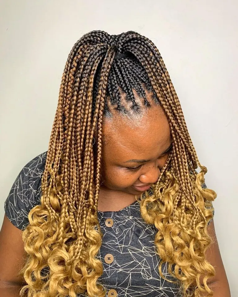 Ombre High Ponytail Knotless Braids with Curls