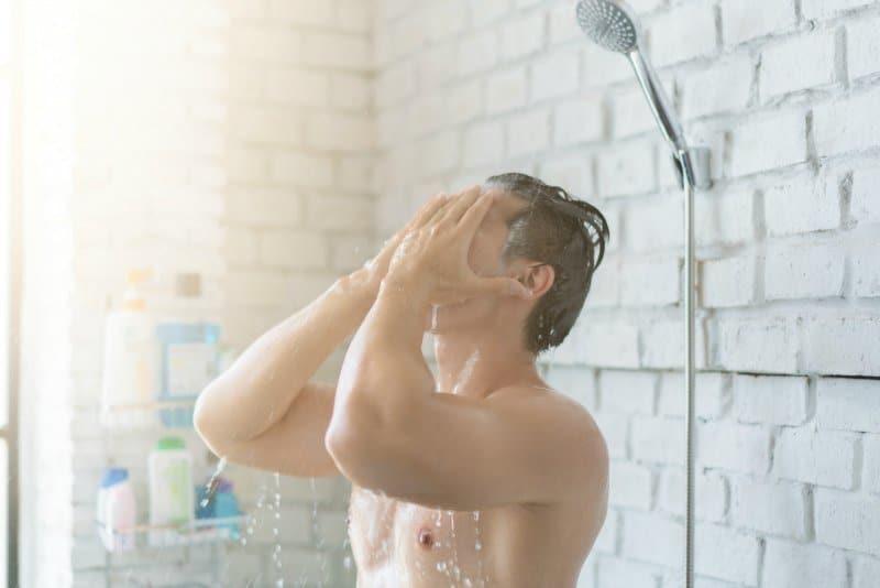 The Importance of Hot and Cold Showers When Recovering from a Workout