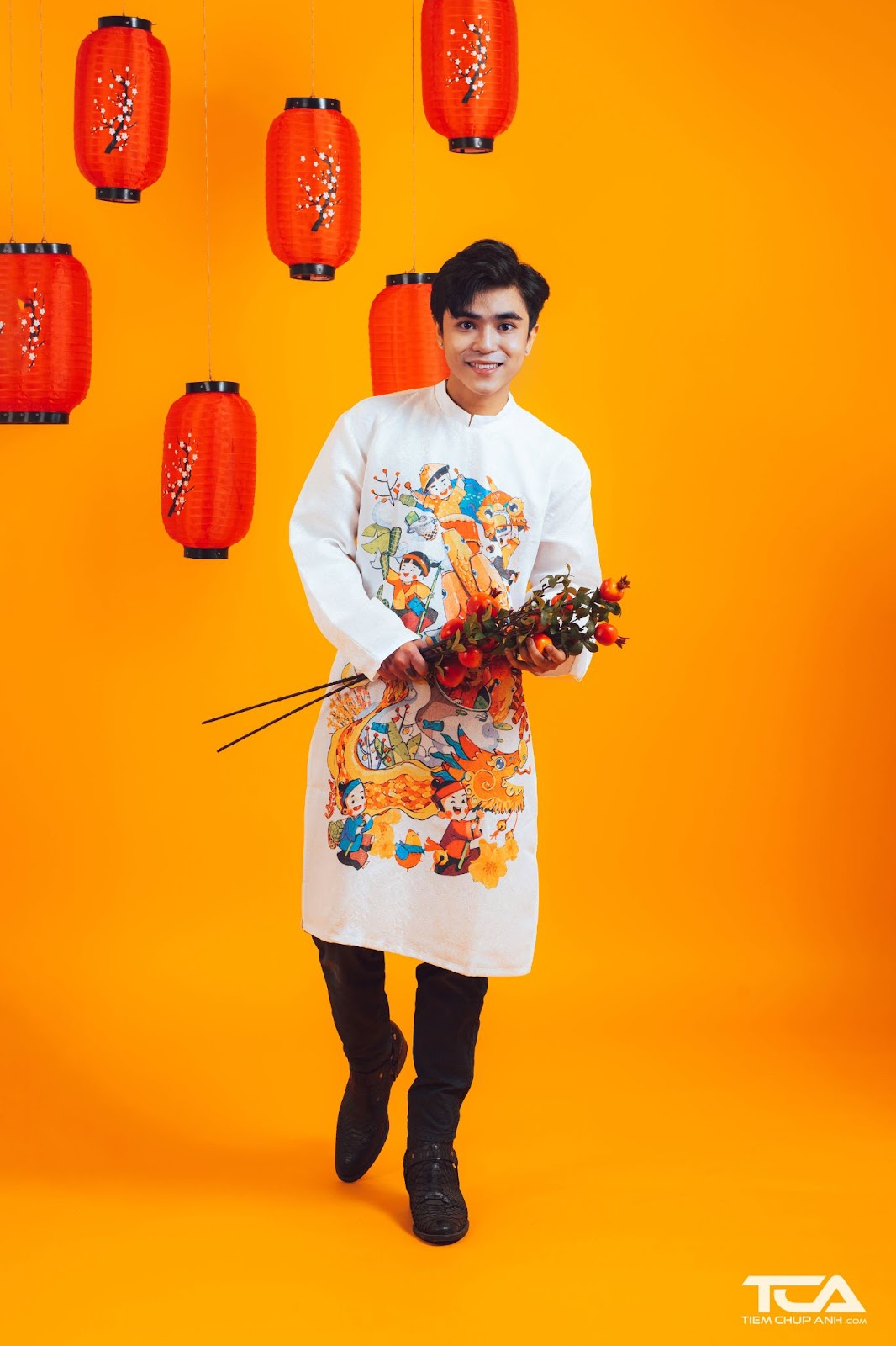 chụp hình với áo dài đẹp