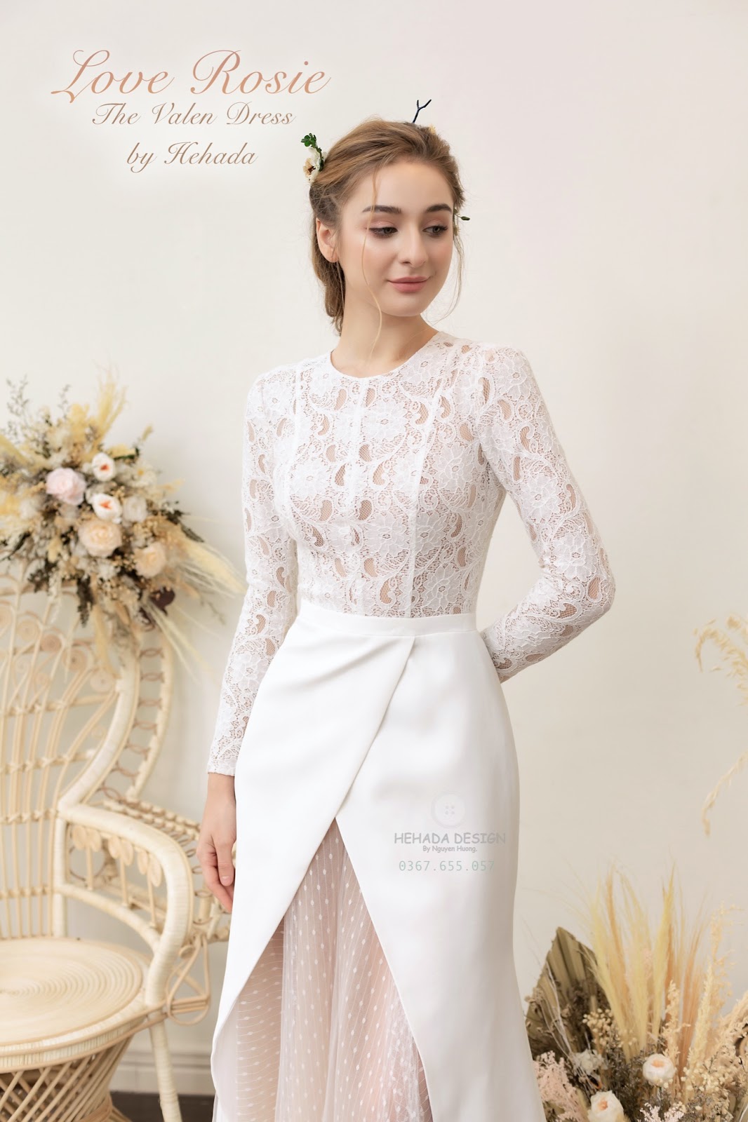 Họa tiết ren của váy cưới Valen