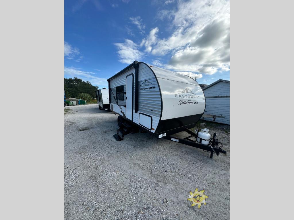 Find more lightweight travel trailers for sale at Sun Camper RV today.