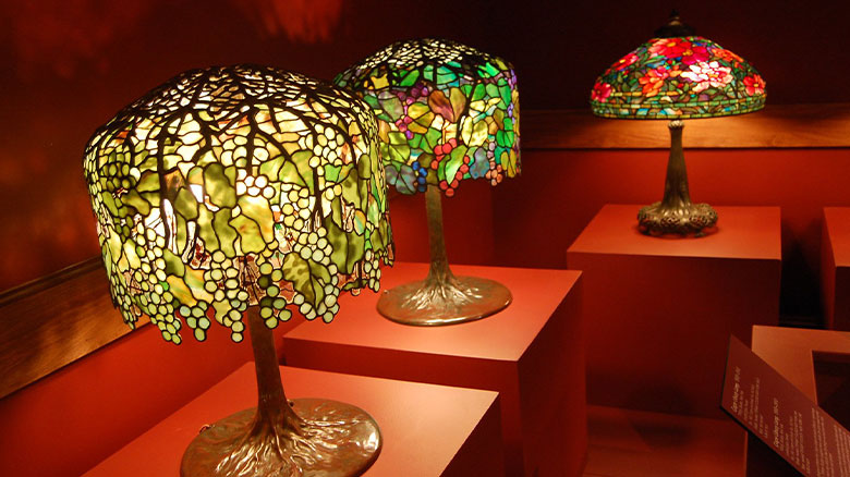 Extra Cleaning Tips for Tiffany Lamps