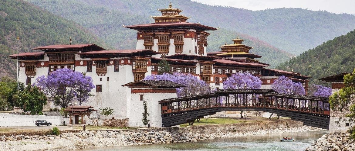 Punakha Dzong - Most Beatiful Dzong in Bhutan