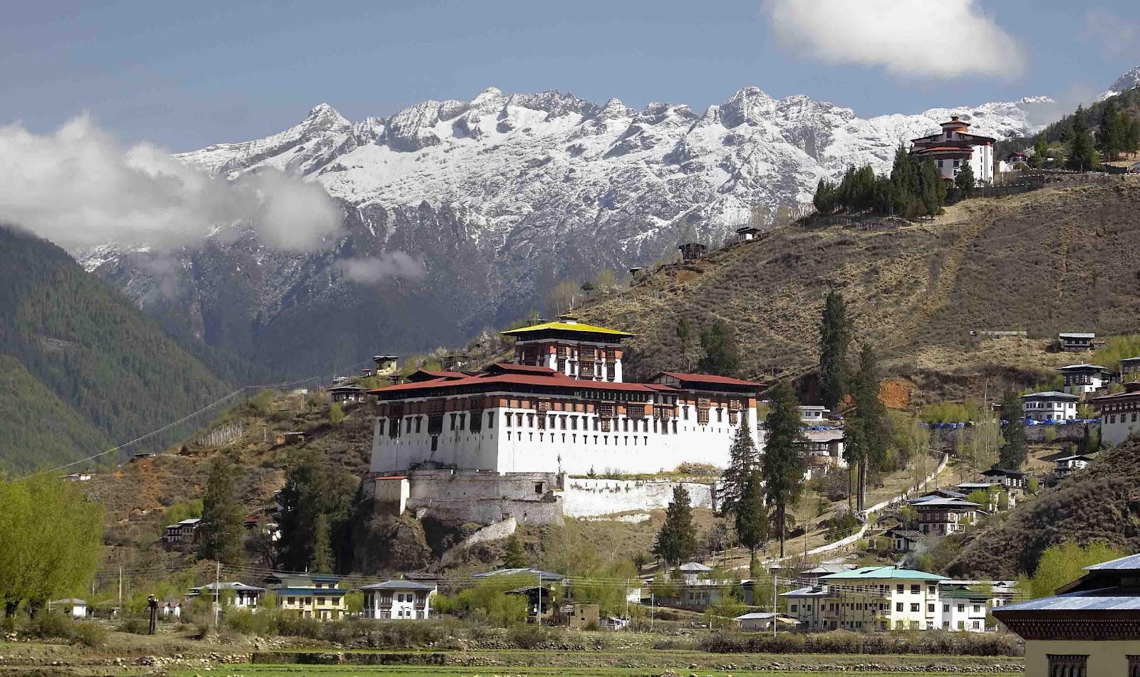 Paro Rinpung Dzong - Bhutan Peaceful Tours & Treks