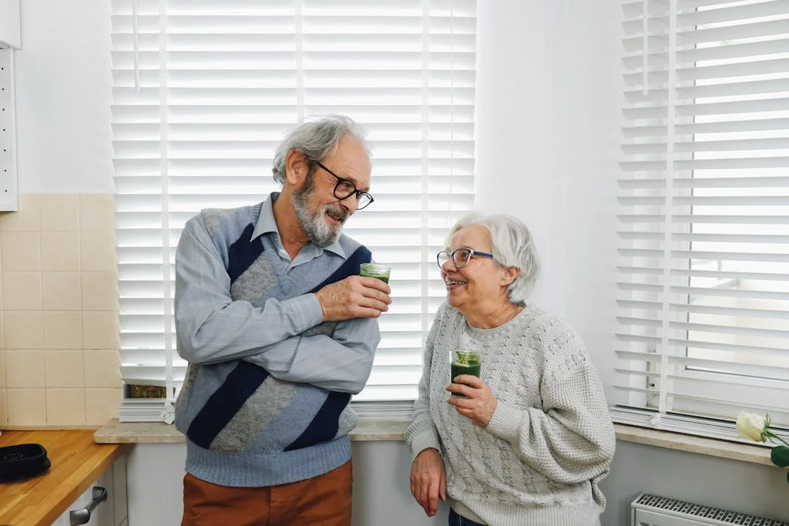 seniors drinking healthy juice to boost nutrition