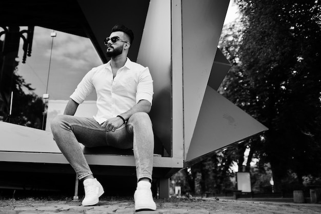Gents Gleam Stylish Vogue Moments