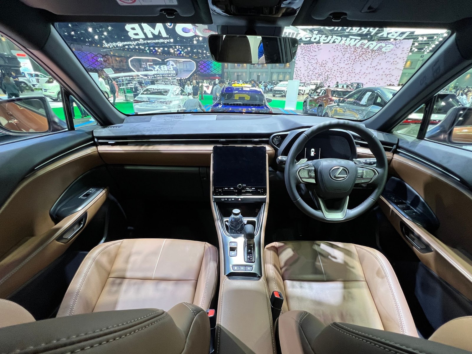 Interior Lexus LBX