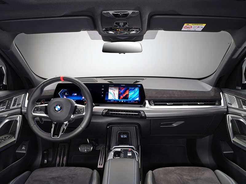 ดีไซน์ภายในรถยนต์ : BMW iX2 xDrive30 M Sport 2024