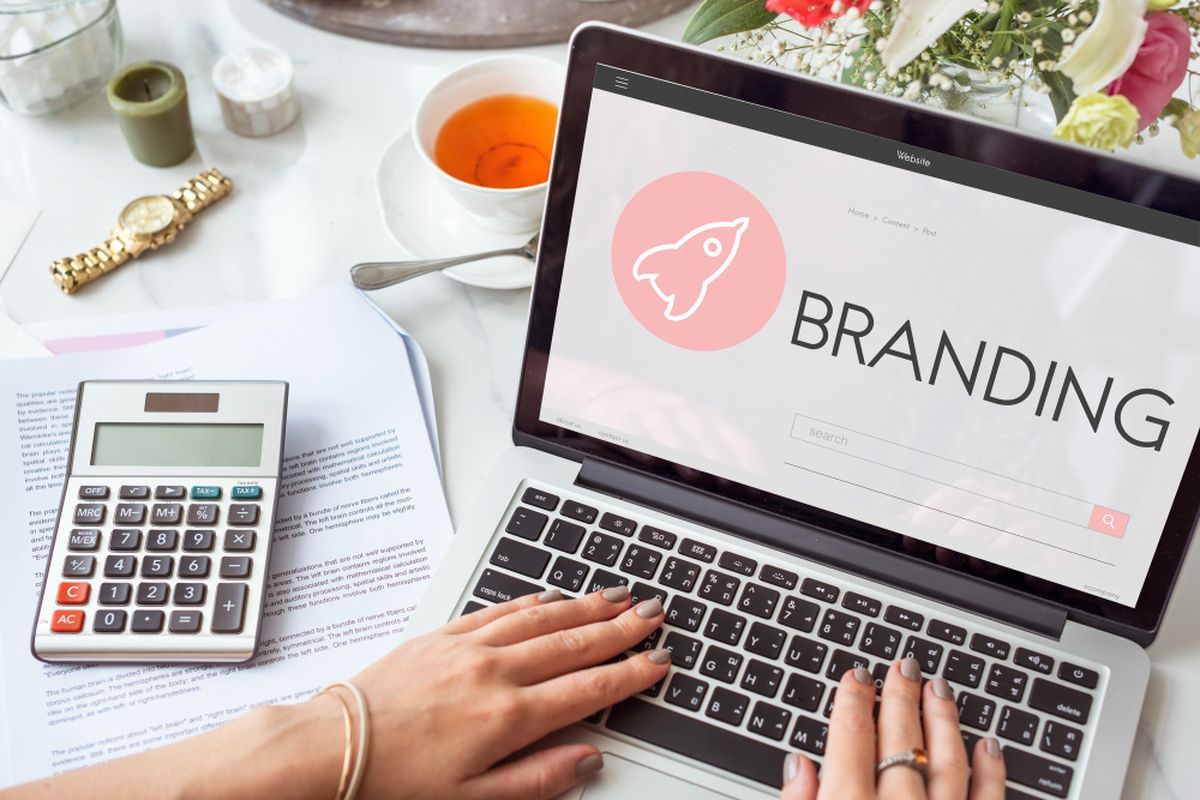 Branding using social media 