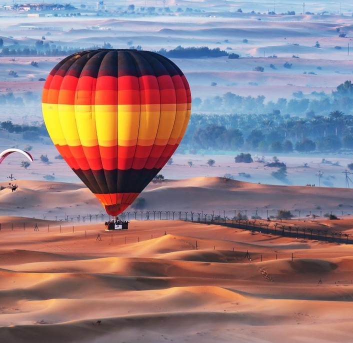 Dubai balloon