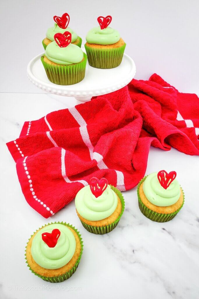 grinch cupcakes 