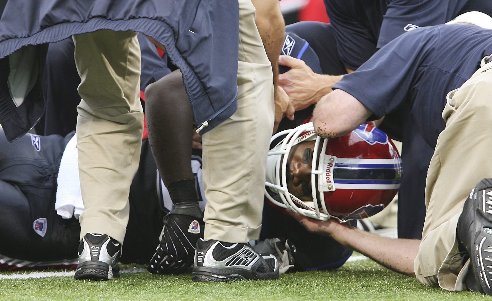 Kevin Everett spinal cord injury Buffalo Bills tight end has recovered