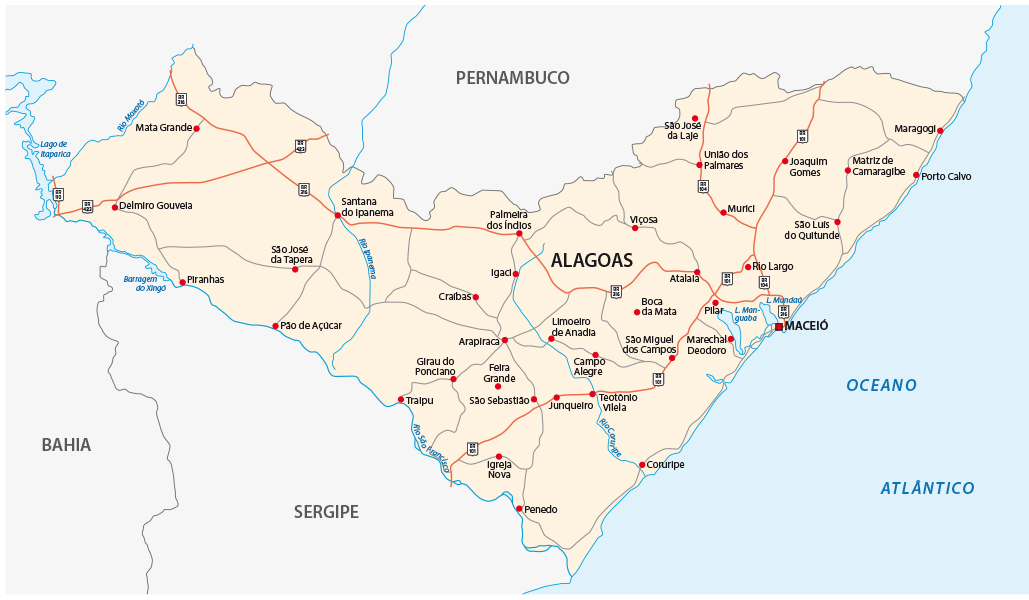 Mapa digital de Alagoas, com marcações e nomes das principais cidades. Maragogi aparece no topo do mapa, junto à área azul que representa o Oceano Atlântico
