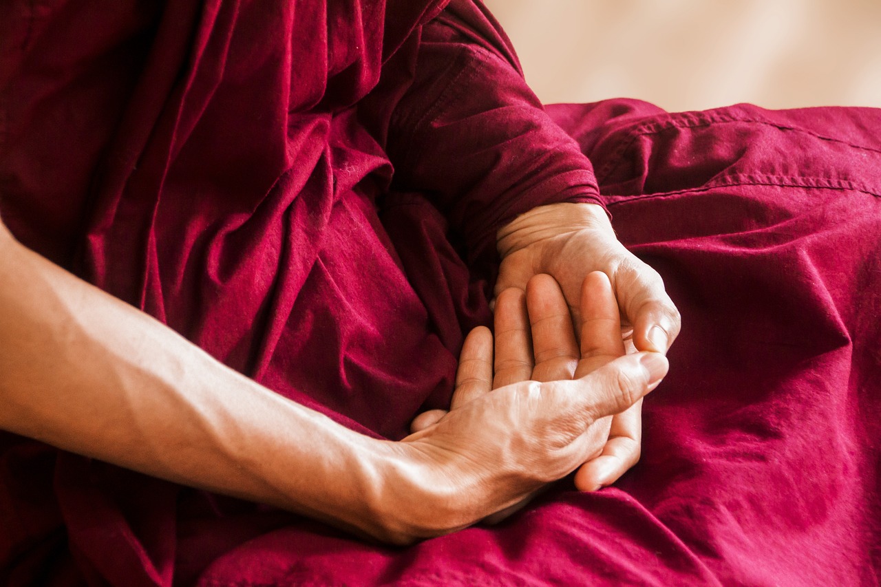 Hand placement for Vedic Meditation Practice