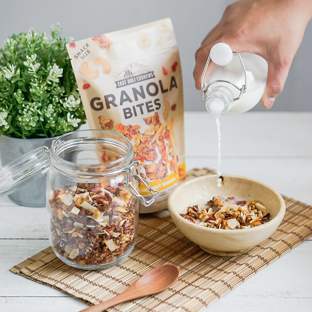 Granola Bites Inhands