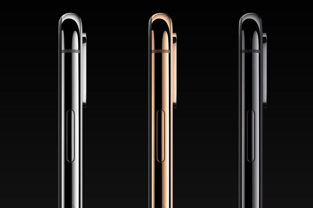 iphone xs 3