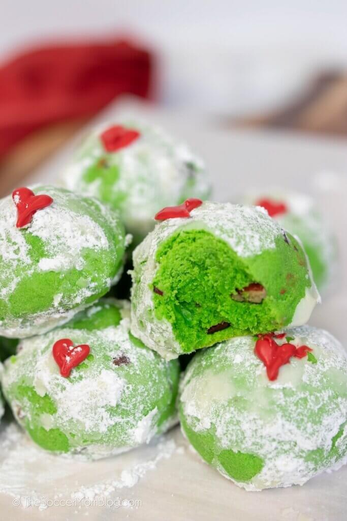 grinch snowball cookies
