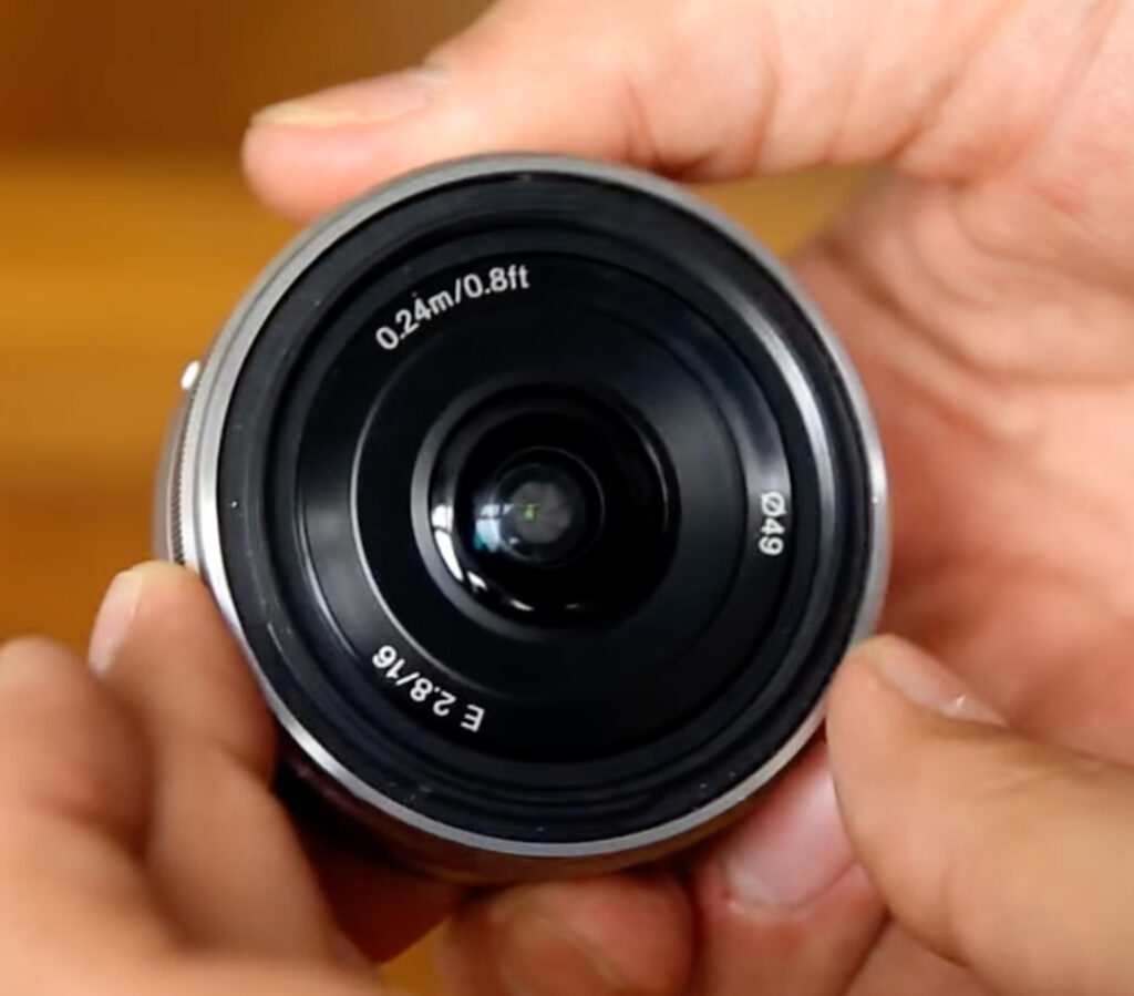 Sony 16mm f/2.8 Lens for Sony A6400 Result 1