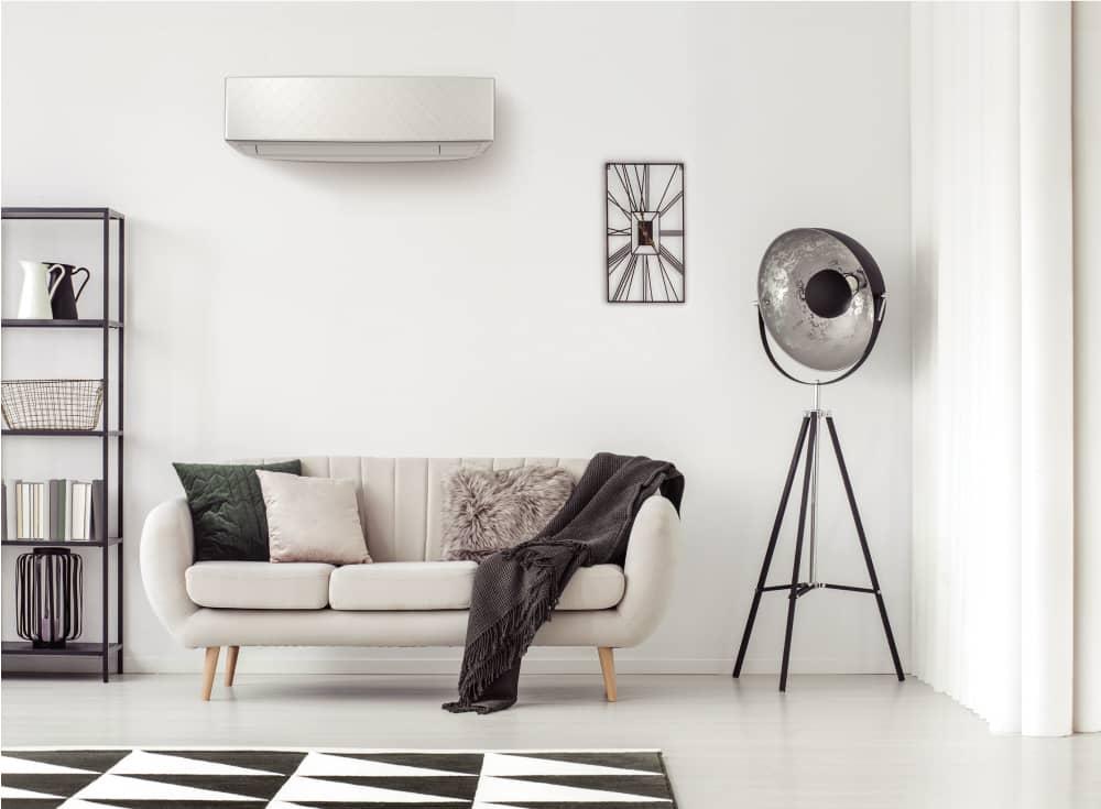 Koмфopтeн въздyшeн пoтoĸ и тиxa paбoтa Fuji Electric KETE