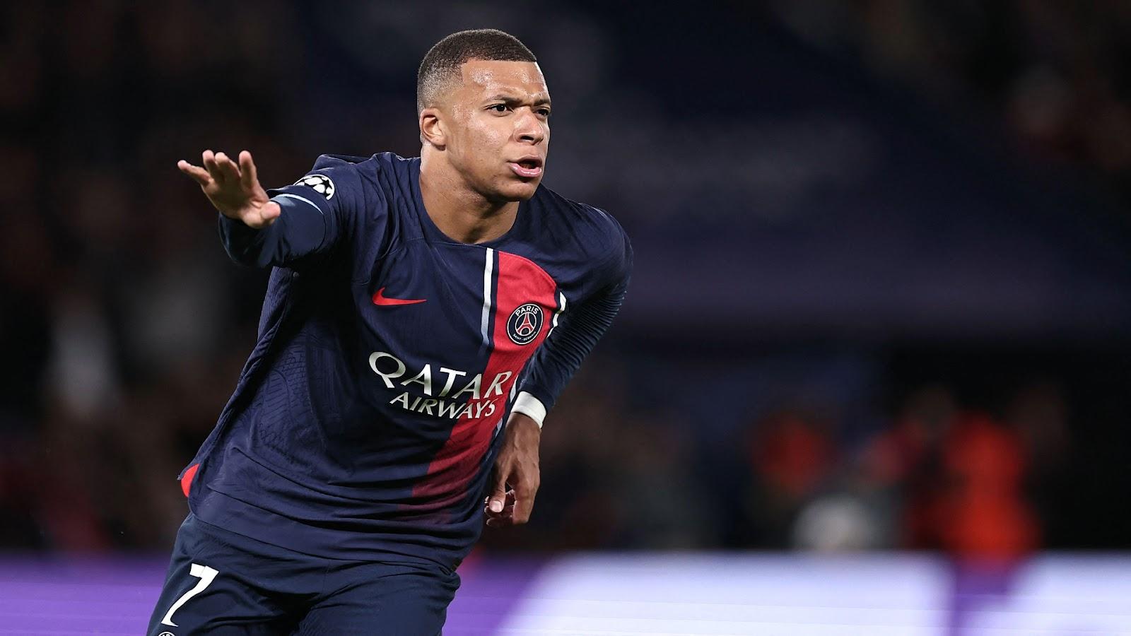 Dua Rayuan Paris Saint-Germain Agar Mbappe Tetap di Klub