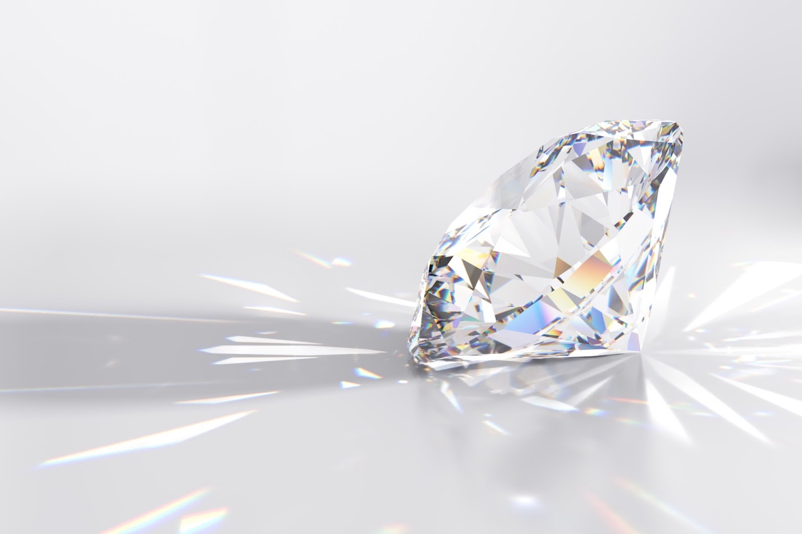 令人惊叹的天然钻石项链照片，彰显其无与伦比的美丽和尊贵。