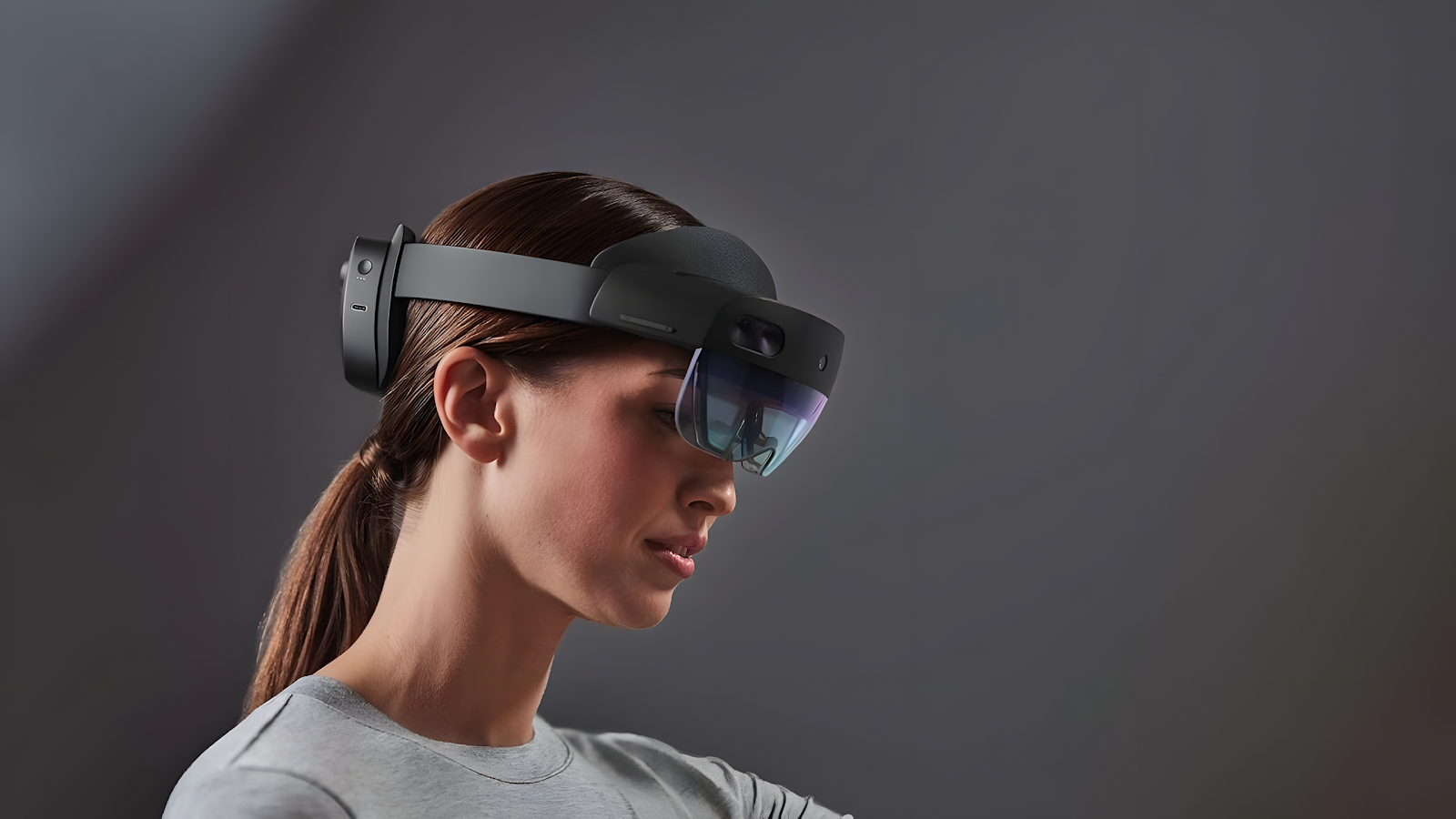 Leading spatial computing devices: Microsoft HoloLens 