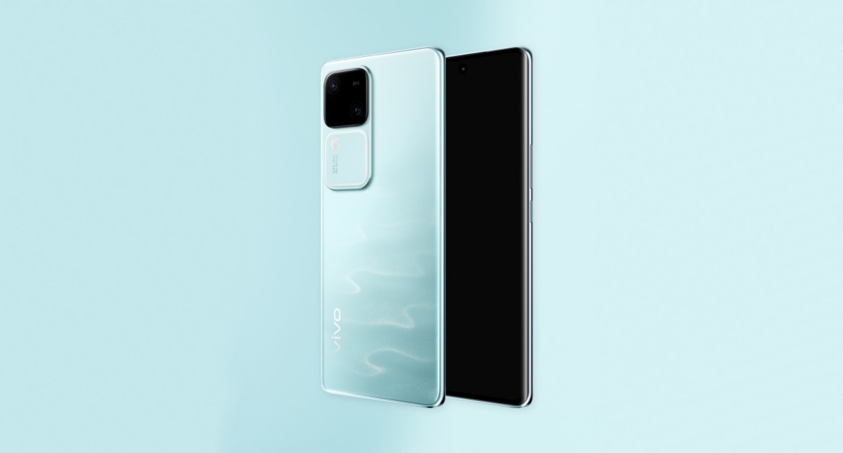 Vivo V30 