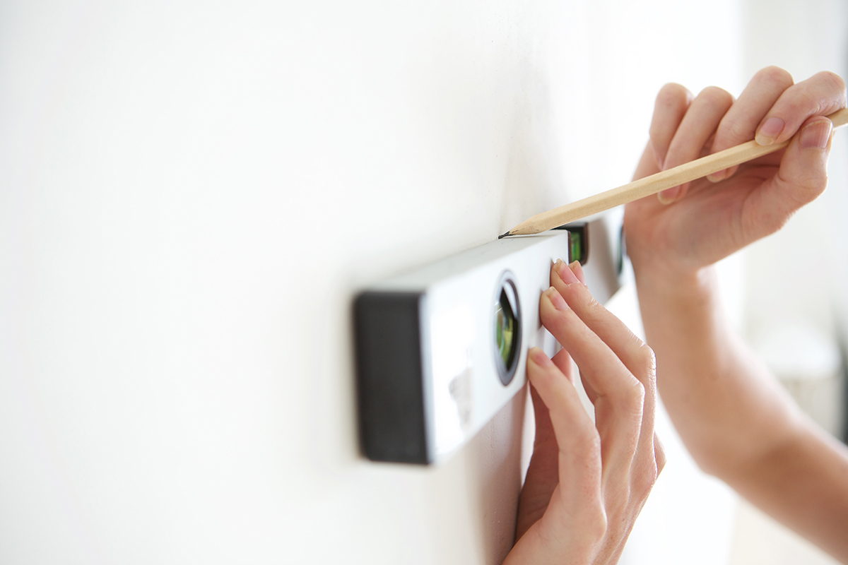 How to Hang a Picture With a Wire: Step-by-Step Guide - Taskrabbit Blog