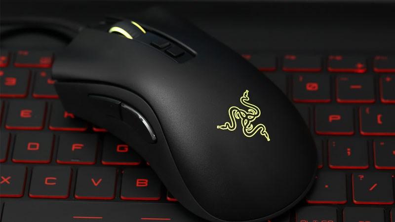 Chuột Có Dây Gaming Razer DeathAdder V2 