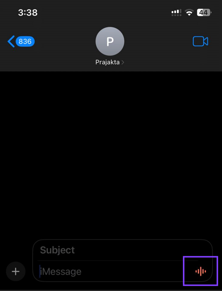 Tap and hold the audio wave to send voice message on iPhone