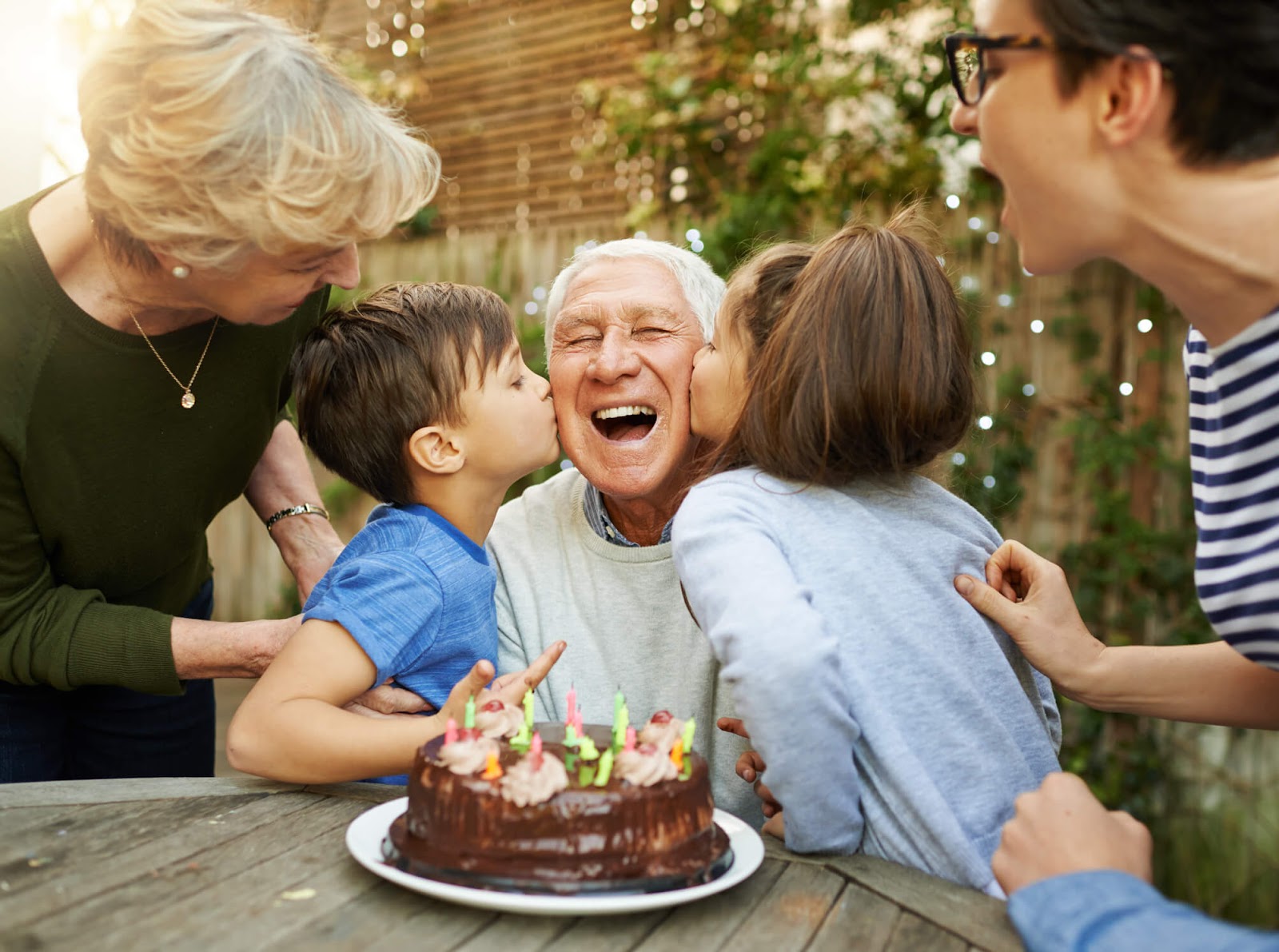 dad and grandchildren