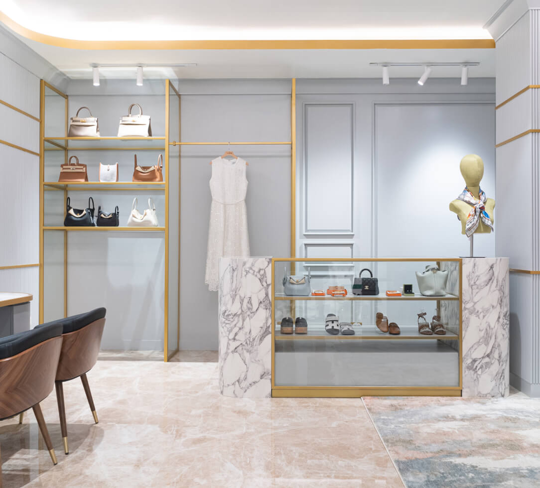 Boutique Fashion Designer Splendor